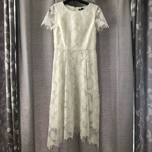 Lace Short Sleeved Floral Lace Dress